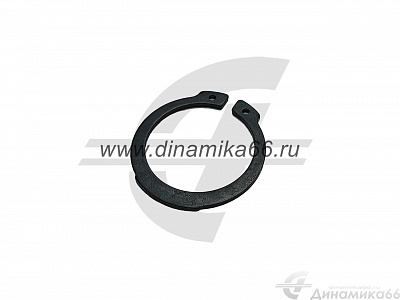 Кольцо стопорное на промежуточную шестерню JCB 821/00494